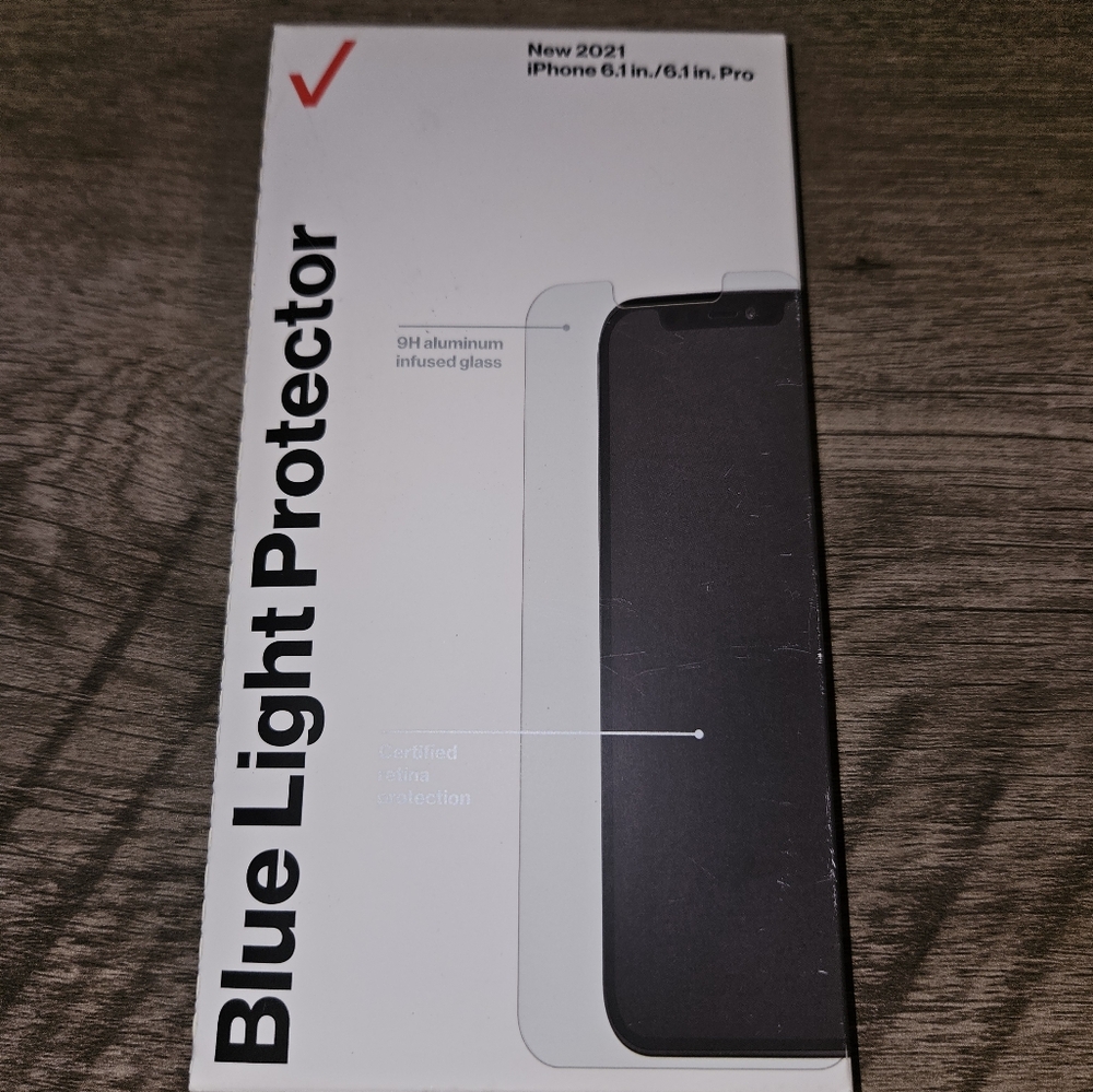 iPhone 13 Blue Light Protector